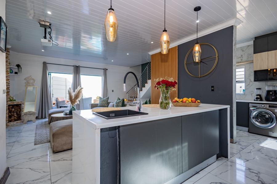 3 Bedroom Property for Sale in Belhar Western Cape